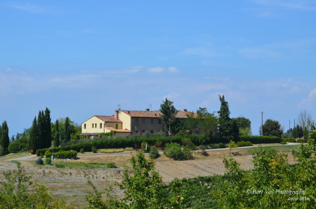 Вілла Agriturismo Il Torrione Чертальдо Екстер'єр фото