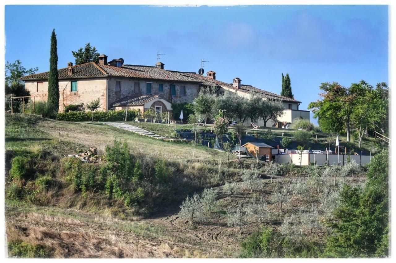 Вілла Agriturismo Il Torrione Чертальдо Екстер'єр фото